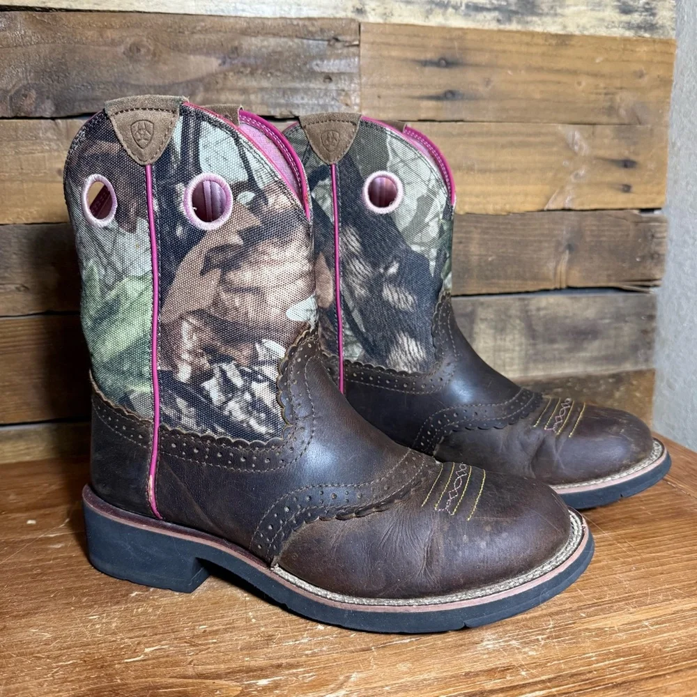 Ariat 10006854 Fatbaby Womens Western Boots Sz 9 B Brown Pink Camo Round Toe - Picture 1 of 10